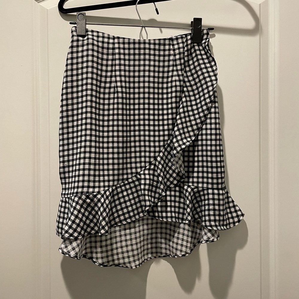 Black and White XS Sugar Lips Gingham Skirt